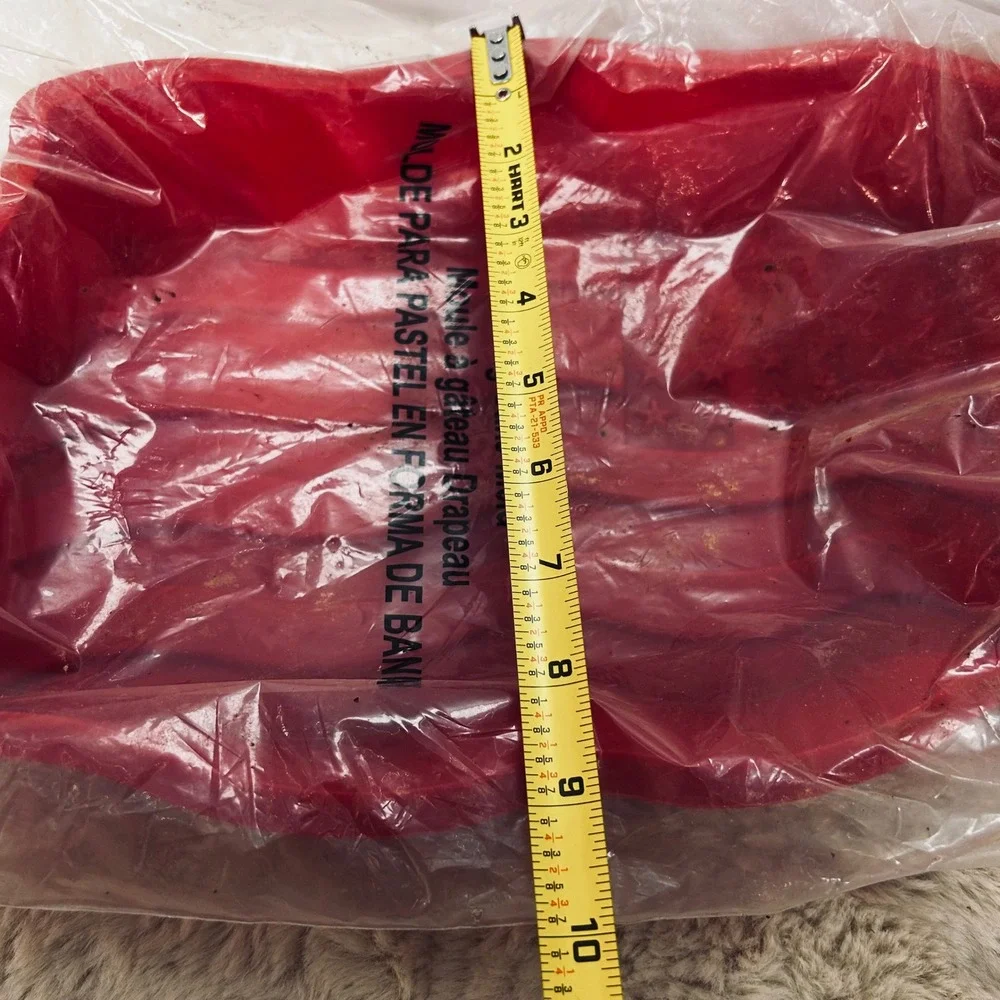 AVON‎ Red Flag Cake Mold Silicone Bake Party Baking Kitchenware